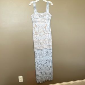 VENUS Light Blue Lace Sleeveless Maxi Dress